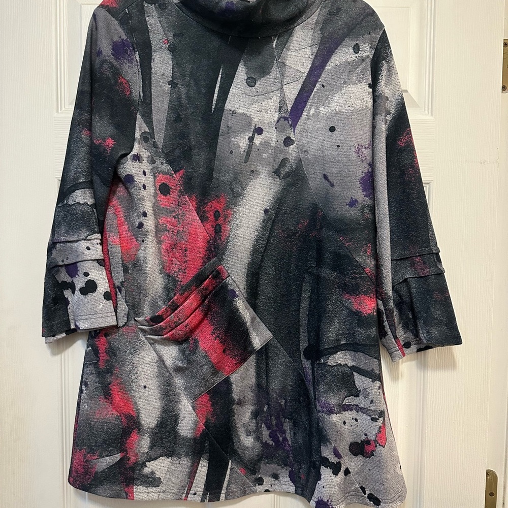 Damee Abstract Print Long Sleeve Dress - Picture 4 of 4